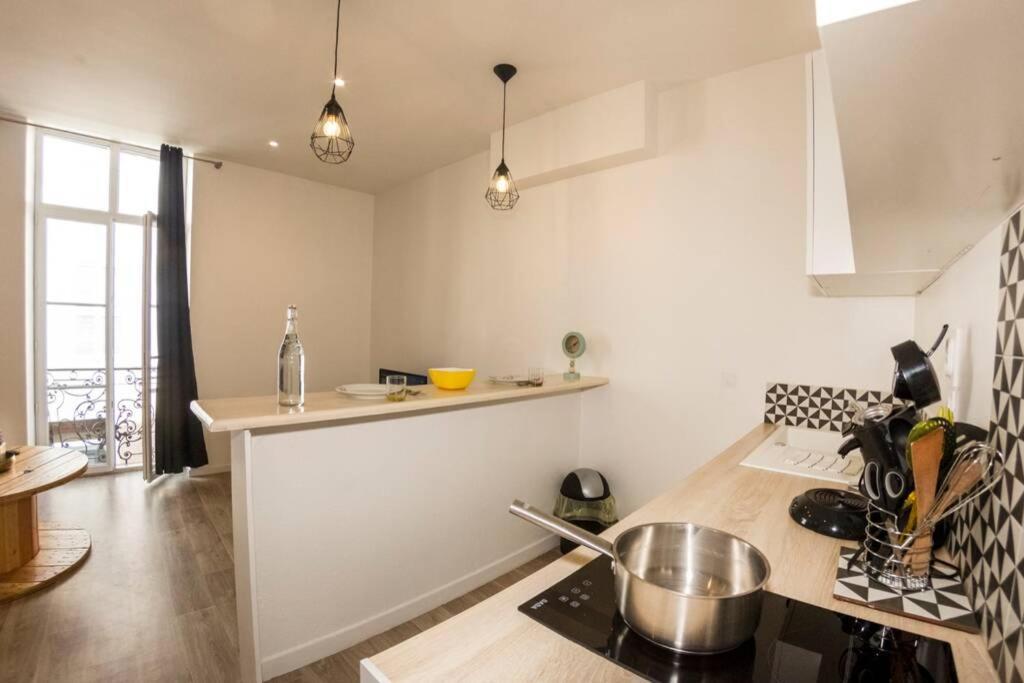 L'Escale - Topdestination-Bourg - Centre Ville - Classe 3 Etoiles Экстерьер фото